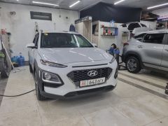 Сүрөт унаа Hyundai Kona