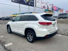 Сүрөт унаа Toyota Highlander