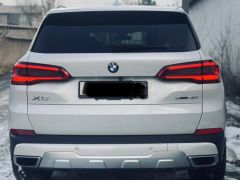 Photo of the vehicle BMW X5