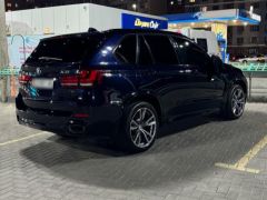 Photo of the vehicle BMW X5