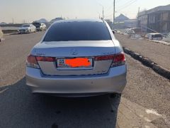 Фото авто Honda Accord