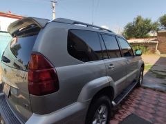 Photo of the vehicle Lexus GX