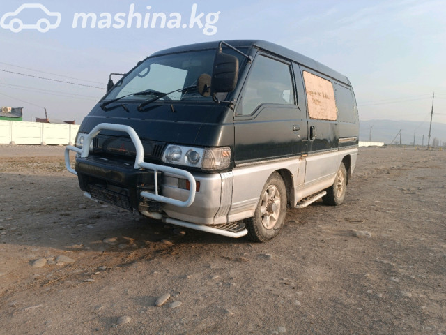 Mitsubishi Delica