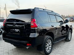 Photo of the vehicle Toyota Land Cruiser Prado