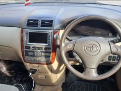 Фото авто Toyota Ipsum