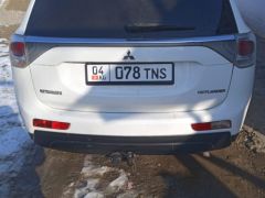 Сүрөт унаа Mitsubishi Outlander