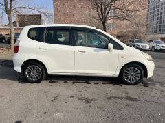 Сүрөт унаа Honda Fit