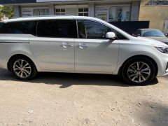 Фото авто Kia Carnival