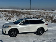 Photo of the vehicle Toyota Highlander