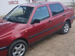 Сүрөт унаа Volkswagen Vento