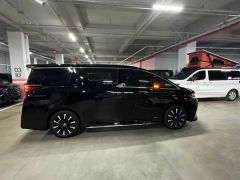 Сүрөт унаа Toyota Alphard