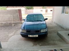 Photo of the vehicle Audi 100