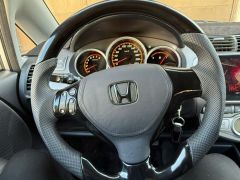 Фото авто Honda Jazz