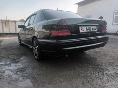 Сүрөт унаа Mercedes-Benz C-Класс