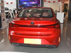 Сүрөт унаа Changan Eado