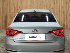 Photo of the vehicle Hyundai Sonata