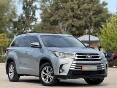 Сүрөт унаа Toyota Highlander