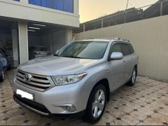 Сүрөт унаа Toyota Highlander