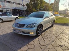 Фото авто Toyota Crown