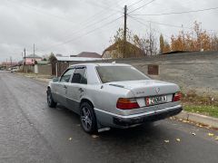 Фото авто Mercedes-Benz W124