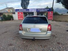 Сүрөт унаа Toyota Avensis