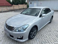 Фото авто Toyota Crown