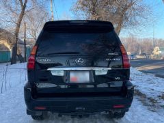 Photo of the vehicle Lexus GX