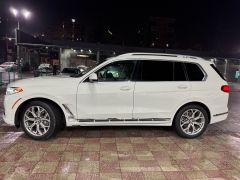 Сүрөт унаа BMW X7