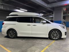 Фото авто Kia Carnival