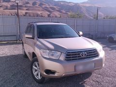 Фото авто Toyota Highlander