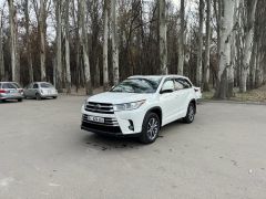 Сүрөт унаа Toyota Highlander