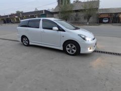 Сүрөт унаа Toyota Wish