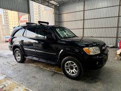 Сүрөт унаа Toyota Sequoia