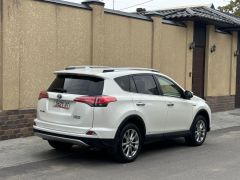 Фото авто Toyota RAV4