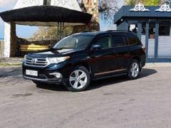 Photo of the vehicle Toyota Highlander