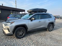 Сүрөт унаа Toyota RAV4