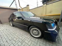 Сүрөт унаа Toyota Crown Majesta