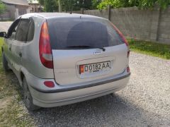 Photo of the vehicle Nissan Almera Tino