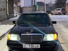 Фото авто Mercedes-Benz W124