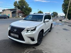 Photo of the vehicle Lexus GX