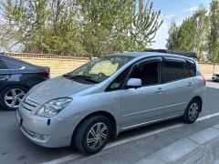 Сүрөт унаа Toyota Corolla Spacio