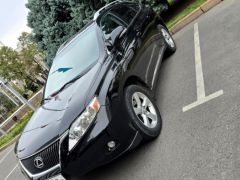 Photo of the vehicle Lexus RX