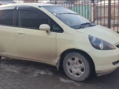 Фото авто Honda Fit