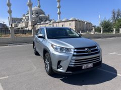 Сүрөт унаа Toyota Highlander