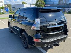 Photo of the vehicle Lexus GX