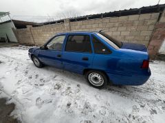 Сүрөт унаа Daewoo Nexia