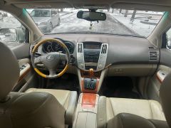 Photo of the vehicle Lexus RX