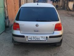 Photo of the vehicle Volkswagen Golf