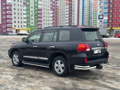 Photo of the vehicle Toyota Land Cruiser