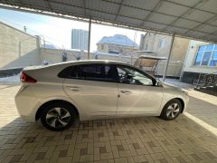 Сүрөт унаа Hyundai IONIQ